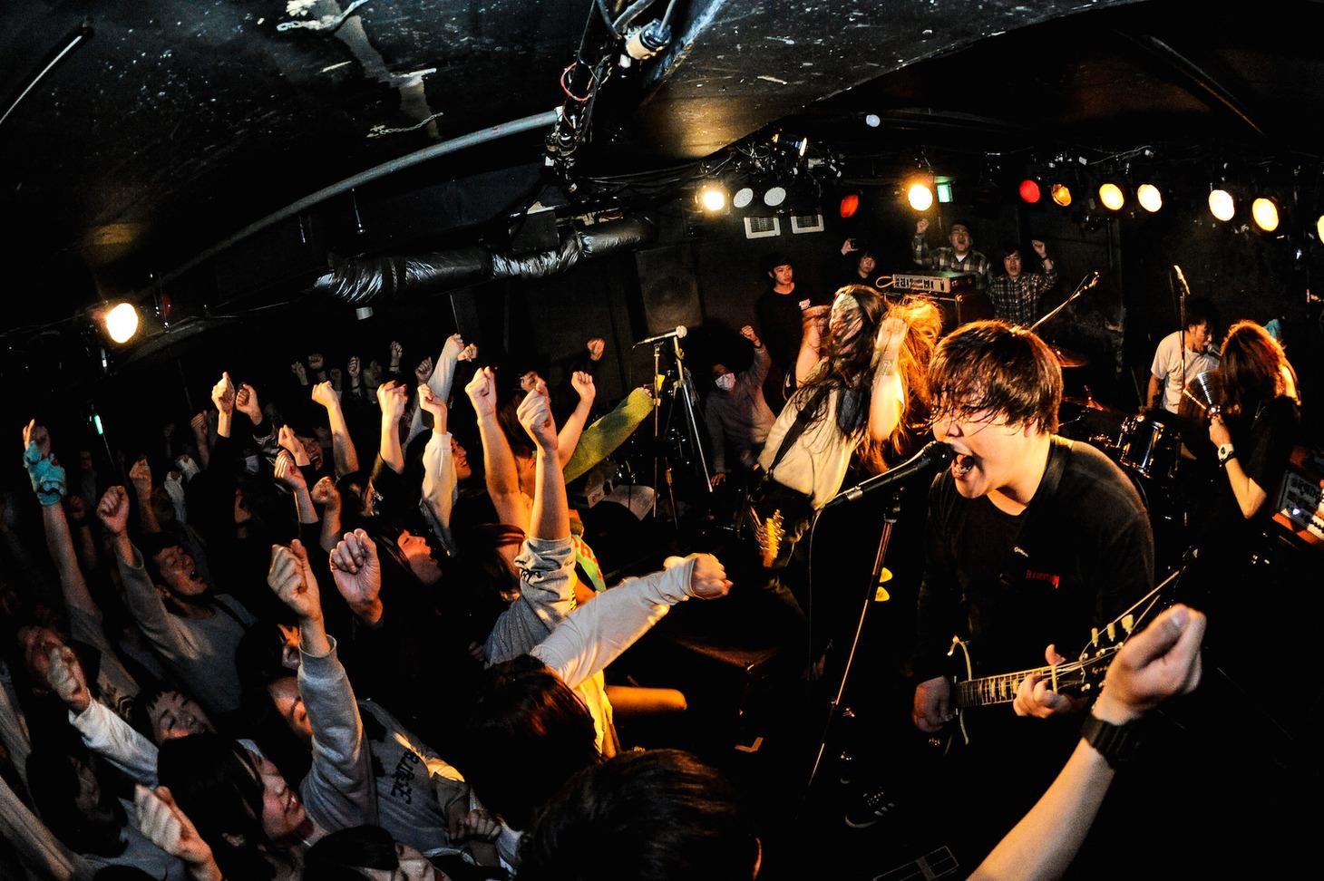 39degrees「グッバイバクツアー」東京・ 町田SDR公演の様子。（Photo by MASANORI FUJIKAWA）