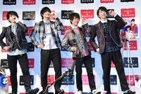 自己紹介をするM!LK。