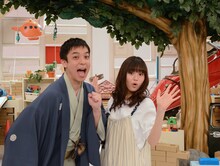 左から春風亭昇々、藤原さくら。