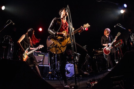 a flood of circle(Photo by chiyori)