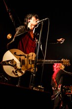 a flood of circle（Photo by chiyori）