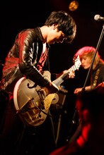 a flood of circle（Photo by chiyori）