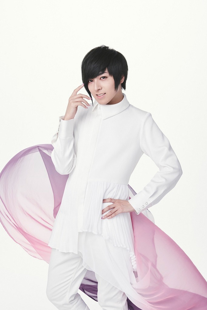 蒼井翔太
