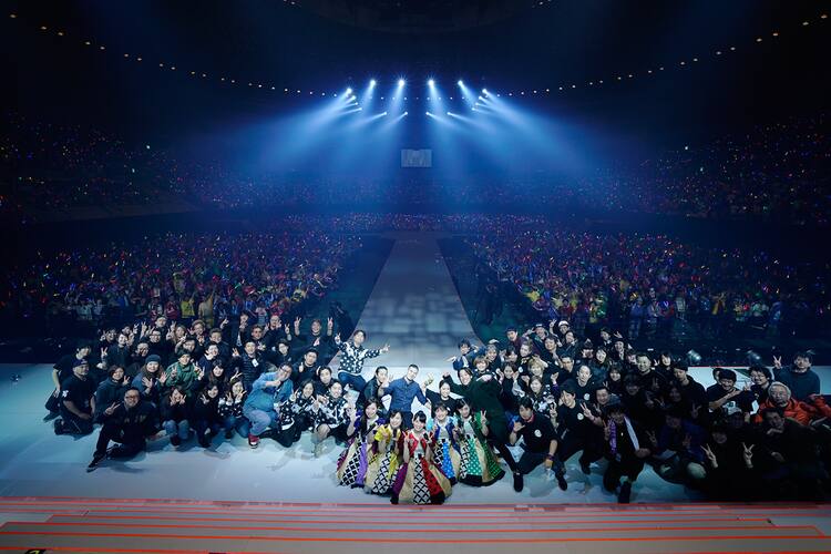チームしゃちほこ ガイシホール公演より終電間際の マジ感謝 公開 音楽ナタリー チームしゃちほこ ガイシホール公演より終電間際の マジ感謝 公開 音楽ナタリー