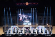 さくら学院「The Road to Graduation 2016 Final ～さくら学院 2016年度 卒業～」の様子。