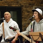 WANIMAの曲に松本人志が歌詞提案、4人でスタジオ入り