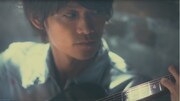 Thinking Dogs「Are you ready?」ミュージックビデオのワンシーン。