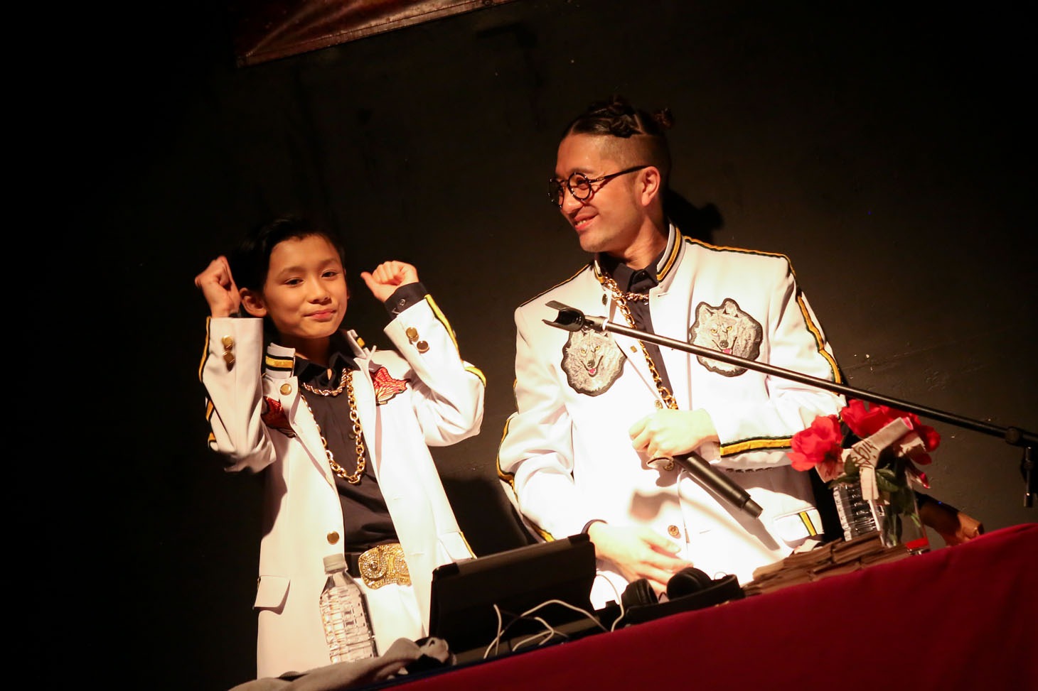 ジョーとZEN-LA-ROCK。（Photo by Shigeo Kosaka）