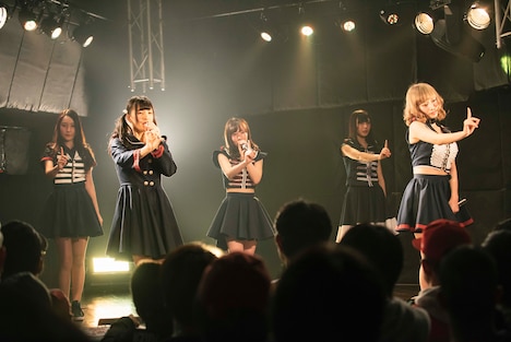 ヲルタナティヴお披露目イベント「ヲルタナティヴ」の様子。