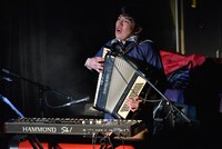 谷口雄（Key, G, Banjo）（Photo by Kayoko Yamamoto）