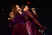 左から森絵莉加、ミア・ナシメント。