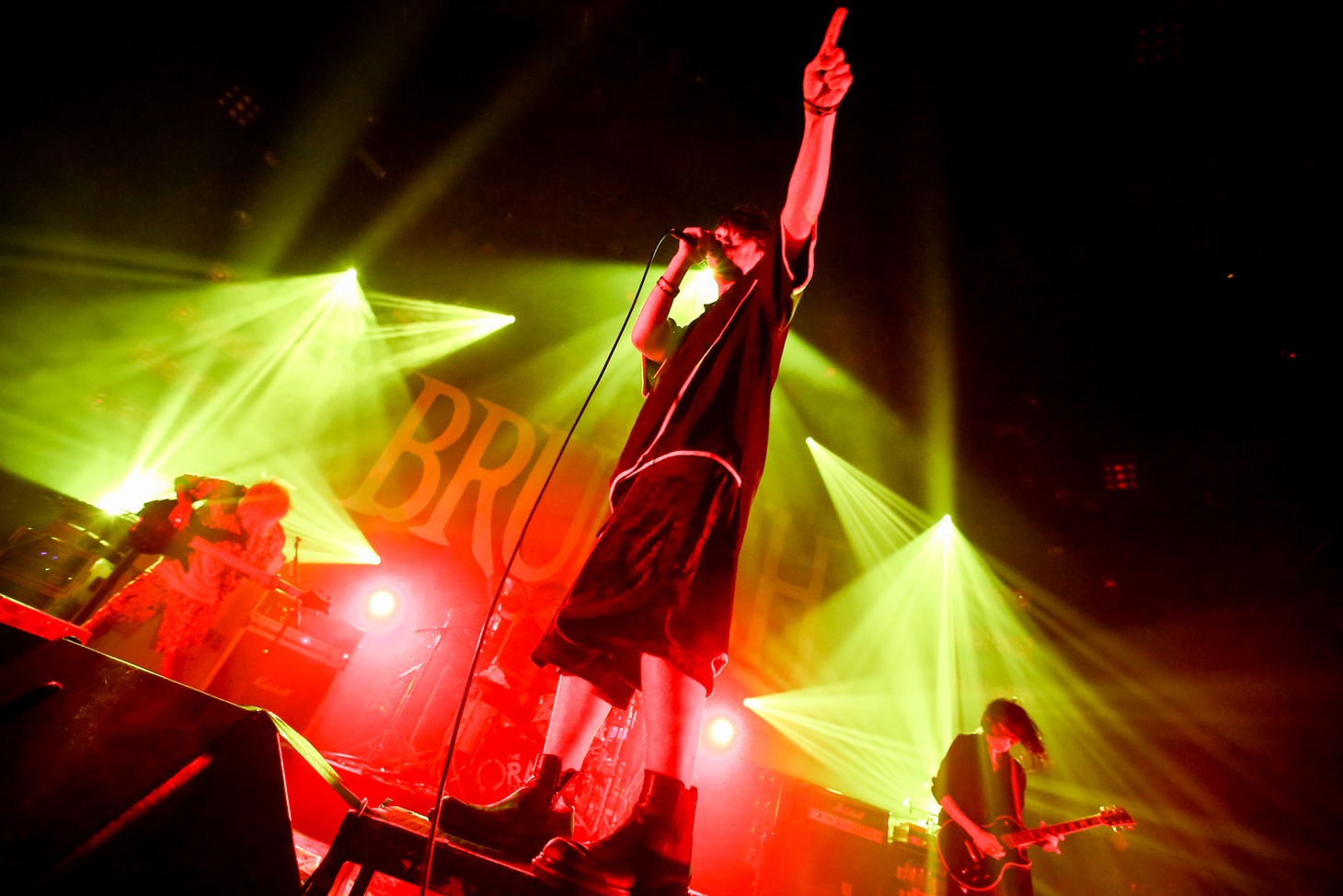 THE ORAL CIGARETTES（photo by Viola Kam［V‘z Twinkle］）