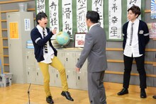 ユースケ（左）と団長先生（中央）。