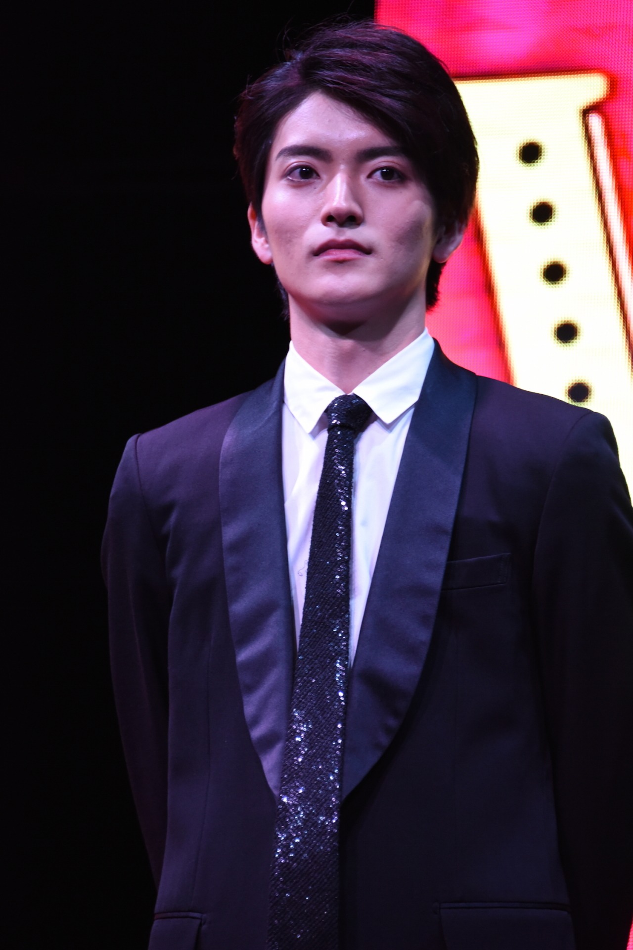 山本涼介