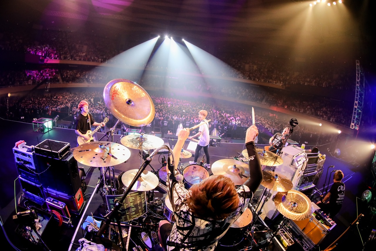 04 Limited Sazabys「日本武道館ワンマンライブ」の様子。（写真提供：日本コロムビア）
