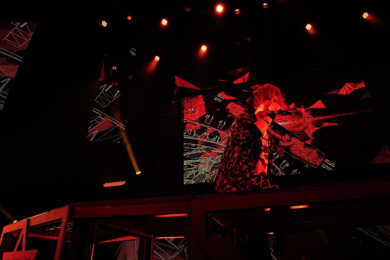 あらき（撮影：小松陽祐［ODD JOB］）