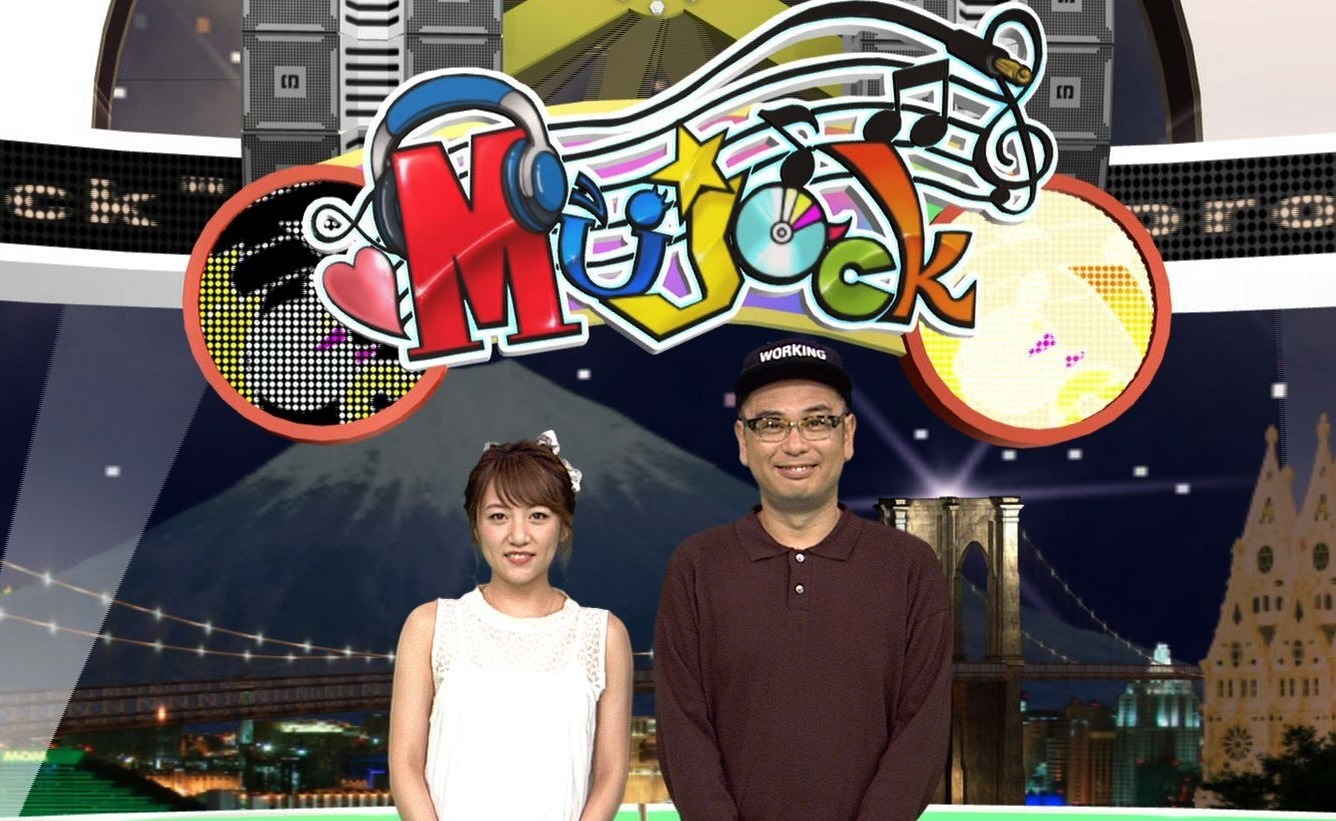 左から高橋みなみ、中島ヒロト。