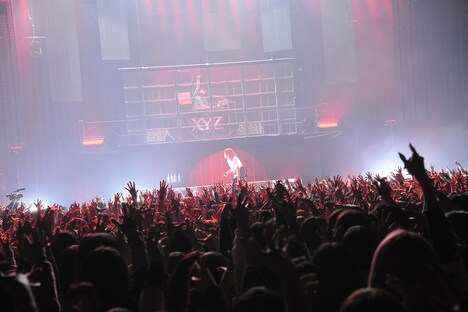 「XYZ TOUR 2017 -DJ Style-」東京公演の様子。（撮影：岡本麻衣）