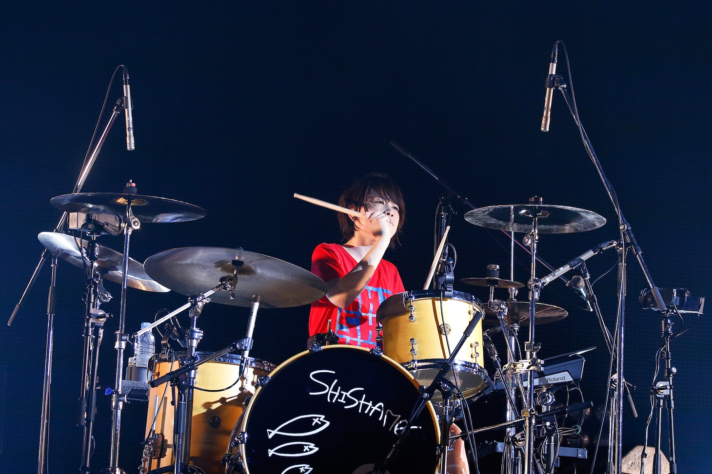 吉川美冴貴（Dr）（撮影：岡田貴之）