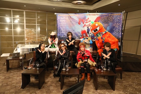 「YOSHIKI CHANNEL」出演者。