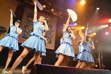 PASSPO☆「PASSPO☆歌って踊って奏でるツアー」duo MUSIC EXCHANGE公演第2部の様子。（撮影：古川朋久）