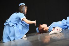 左から増井みお、玉井杏奈。（撮影：古川朋久）