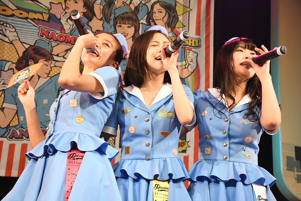 左から安斉奈緒美、森詩織、根岸愛。（撮影：古川朋久）