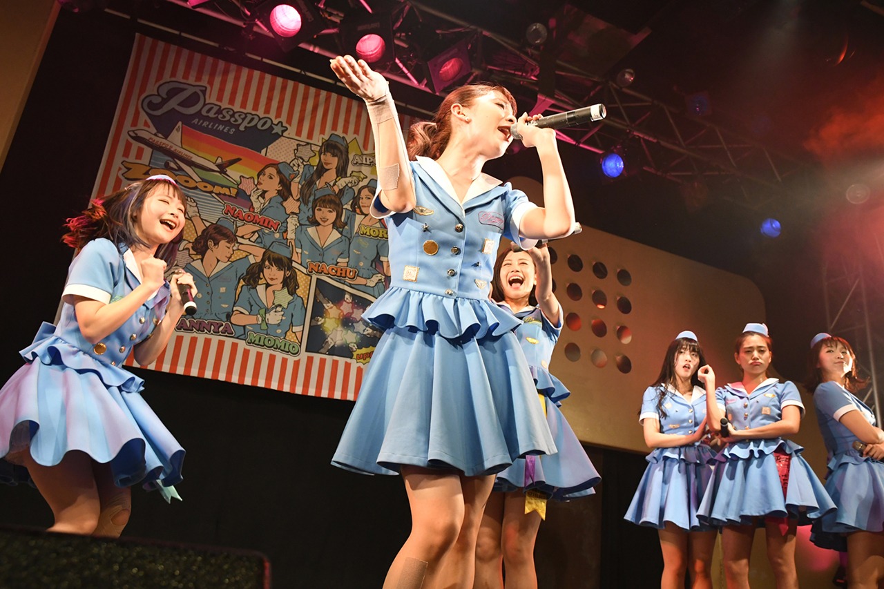 PASSPO☆「PASSPO☆歌って踊って奏でるツアー」duo MUSIC EXCHANGE公演第2部の様子。（撮影：古川朋久）