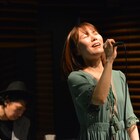 半崎美子、観客1人ひとりに笑顔向けた「"Good Luck" LIVE」