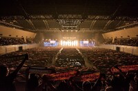 「Dead End in Tokyo Tour」福岡・マリンメッセ福岡公演の様子。（Photo by Nobuyuki Kobayashi / Daisuke Sakai [FYD inc.]）