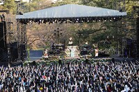 「水樹奈々 出雲大社御奉納公演～月花之宴～」の様子。（撮影：上飯坂一）