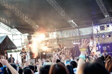 tricot（撮影：ヤオタケシ）