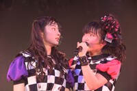 左から瀬田さくら、西垣有彩。