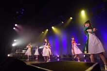 ばってん少女隊「ばってん少女隊の、田舎娘が四大都市のライブハウスを巡るツアー」LIQUIDROOM公演の様子。