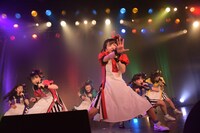 ばってん少女隊「ばってん少女隊の、田舎娘が四大都市のライブハウスを巡るツアー」LIQUIDROOM公演の様子。
