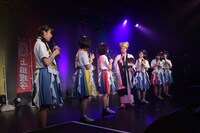 ばってん少女隊「ばってん少女隊の、田舎娘が四大都市のライブハウスを巡るツアー」LIQUIDROOM公演の様子。