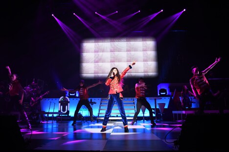 倉木麻衣「Mai Kuraki Live Project 2017 “SAWAGE☆LIVE”」最終公演の様子。