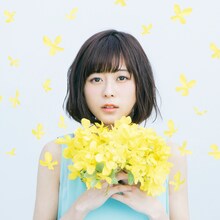 水瀬いのり「Innocent flower」初回限定盤ジャケット
