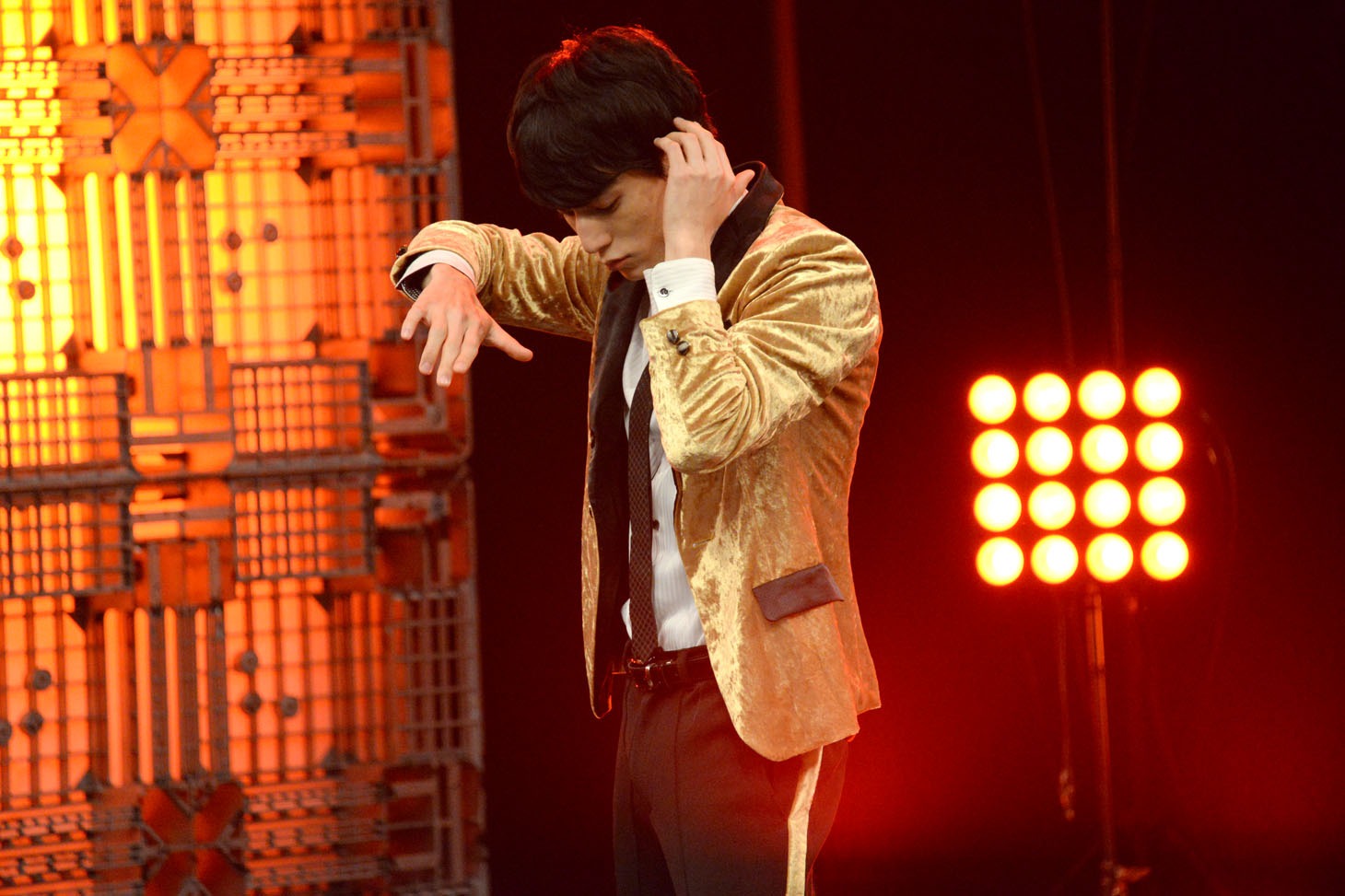 「DJ Dominator」スタジオライブの様子。