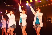 「3期生10周年公演」の様子。 (c)AKS