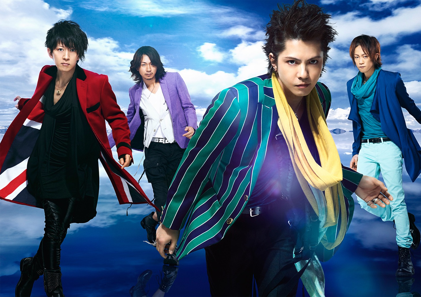 「L'Arc-en-Ciel 20th L'Anniversary LIVE」開催時のL'Arc-en-Cielのビジュアル。