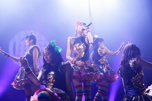 「チームしゃちほこ SPRING TOUR 2017 おわりとはじまり～#ナゴヤの大逆襲～」初日公演の様子。（Photo by HIROKAZU）