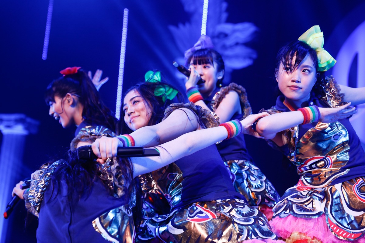 「チームしゃちほこ SPRING TOUR 2017 おわりとはじまり～#ナゴヤの大逆襲～」初日公演の様子。（Photo by HIROKAZU）