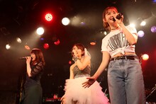 高橋みなみ「Minami Takahashi 26th Birthday Live 2017 ▽199104080127▽26▽」の様子。