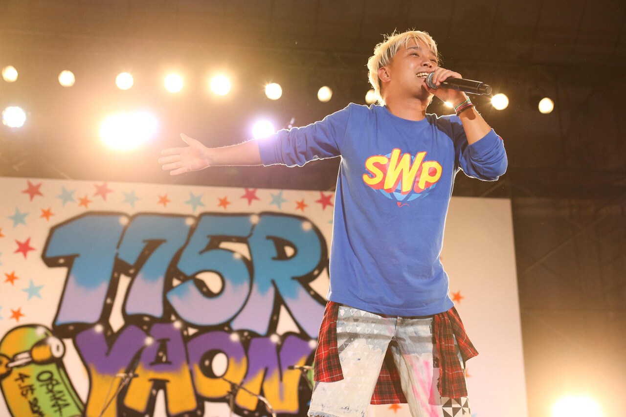 SHOGO（Vo）（撮影：外山繁[starmine]）