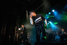 PENGUIN RESEARCH「Penguin Go a Road 2017～Penguin Fight Club～」東京・新宿BLAZE公演の様子。（Photo by yoneyama saburo）