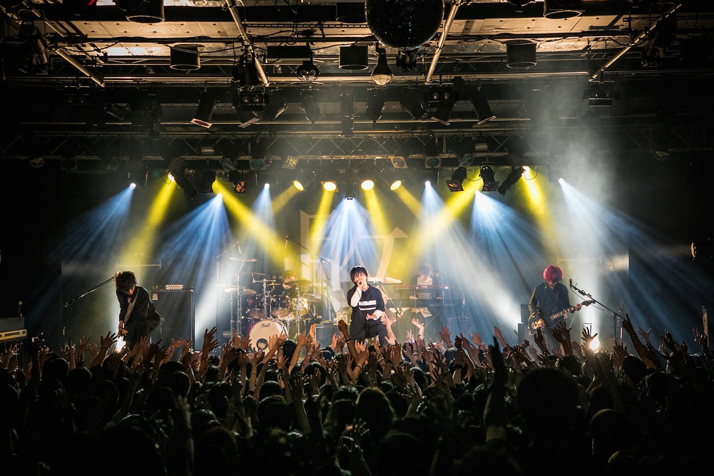 PENGUIN RESEARCH「Penguin Go a Road 2017～Penguin Fight Club～」東京・新宿BLAZE公演の様子。（Photo by yoneyama saburo）