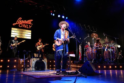 「平井大 Live Tour 2017 ～LOCALS ONLY～」最終公演の様子。