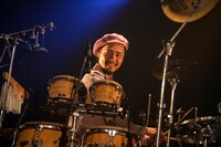 堀嵜ヒロキ（Per）（撮影：森好弘）