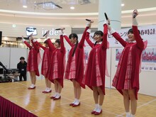 NGT48「デビューシングル『青春時計』発売記念 ミニ握手会」愛知・イオンモール大高公演の様子。(c)AKS